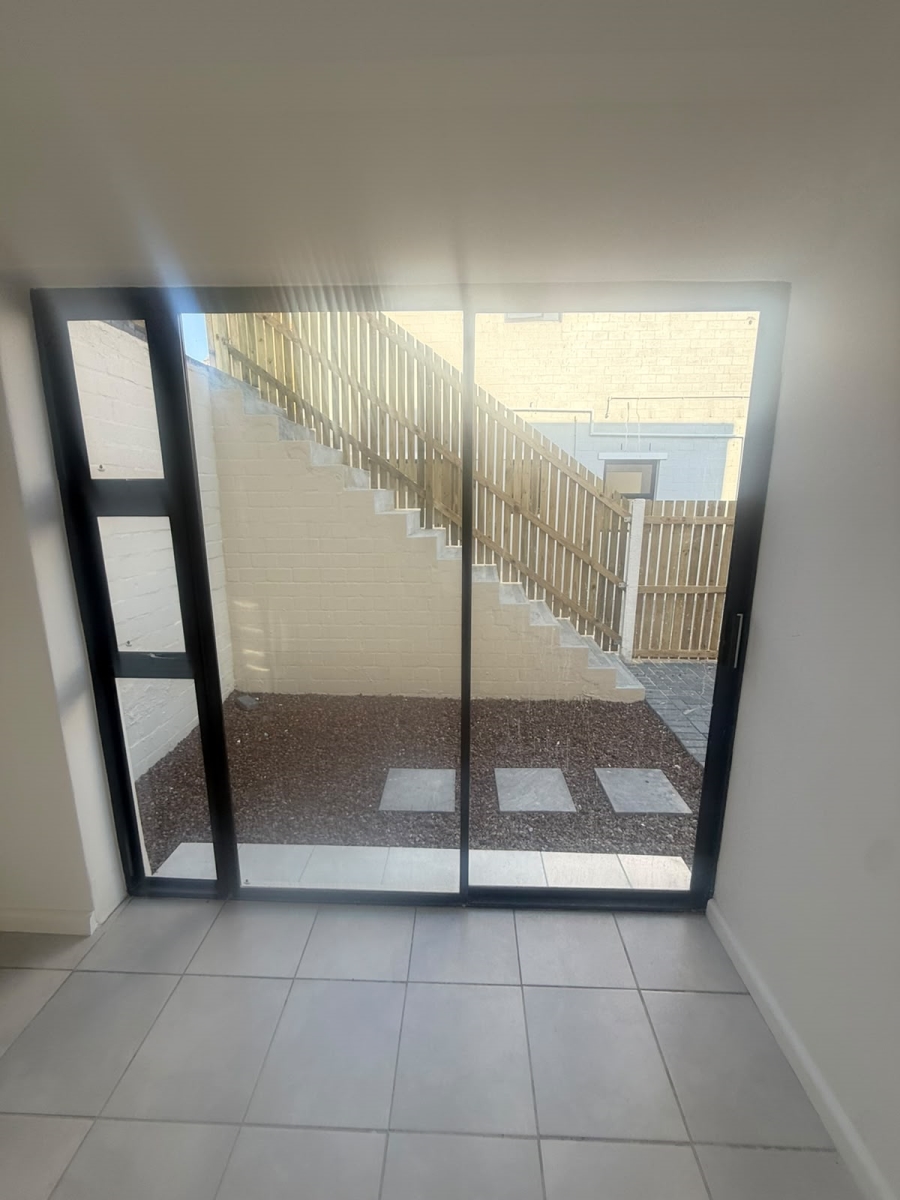 To Let 3 Bedroom Property for Rent in Kommetjie Western Cape